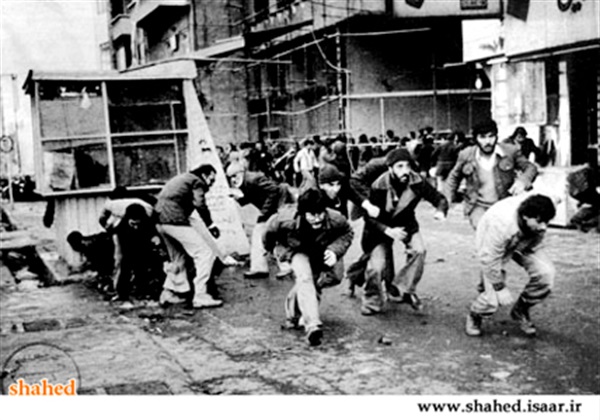 عکس های کمتر دیده شده از تظاهرات انقلاب اسلامی  23