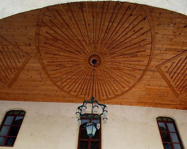 Esmahan Sultan in Mangalia - Romania 12