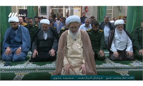 اقامه نماز صبح از سلسله نشست های قرارگاه بی قراری