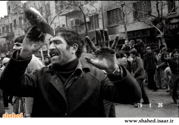 عکس های کمتر دیده شده از تظاهرات انقلاب اسلامی  14